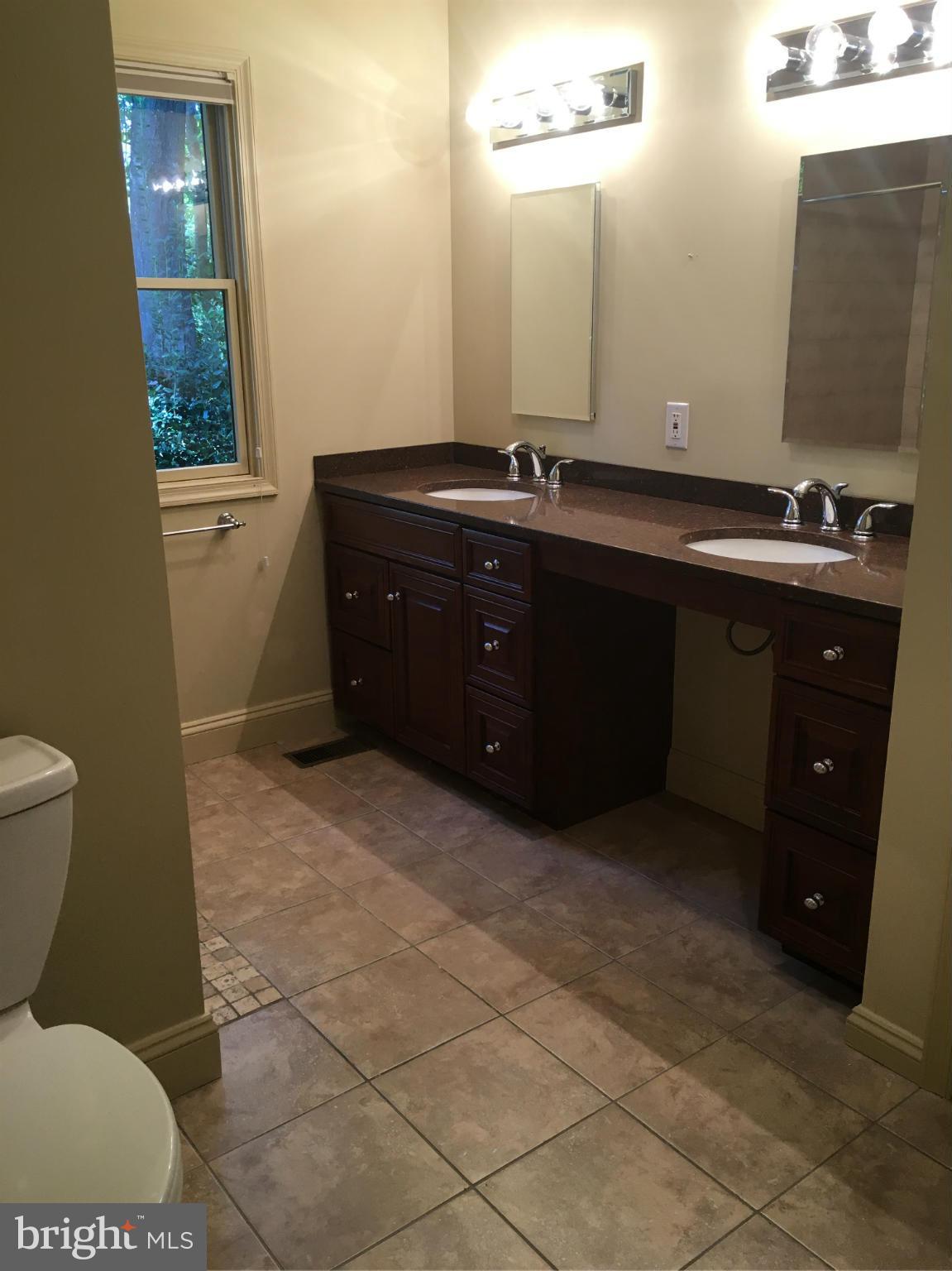 5904 Cranston Road Bethesda, MD 20816 - Photo 10 of 19 Bath