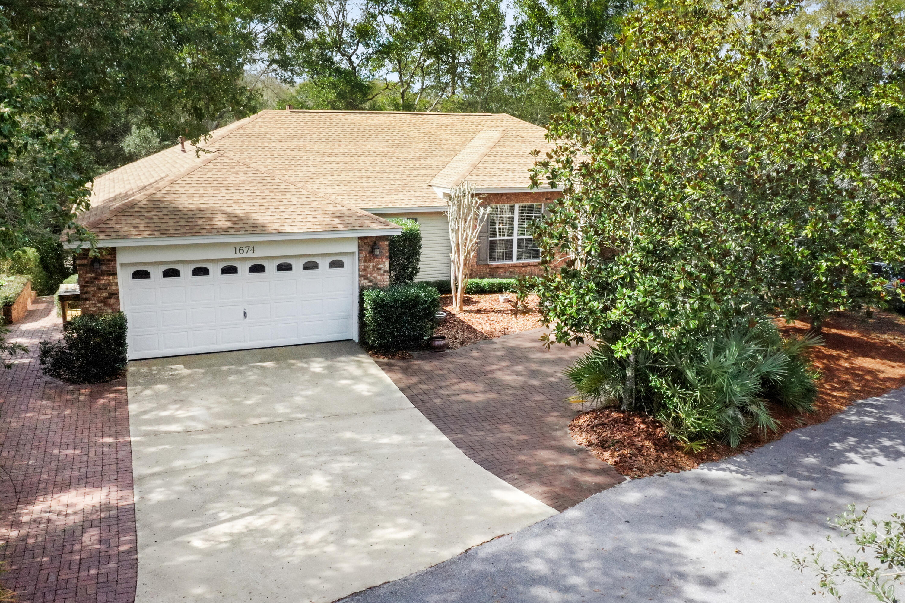 1674 Northridge Road Niceville, FL 32578 - Photo 2 of 82 1674NorthridgeRd-Niceville-FL-011