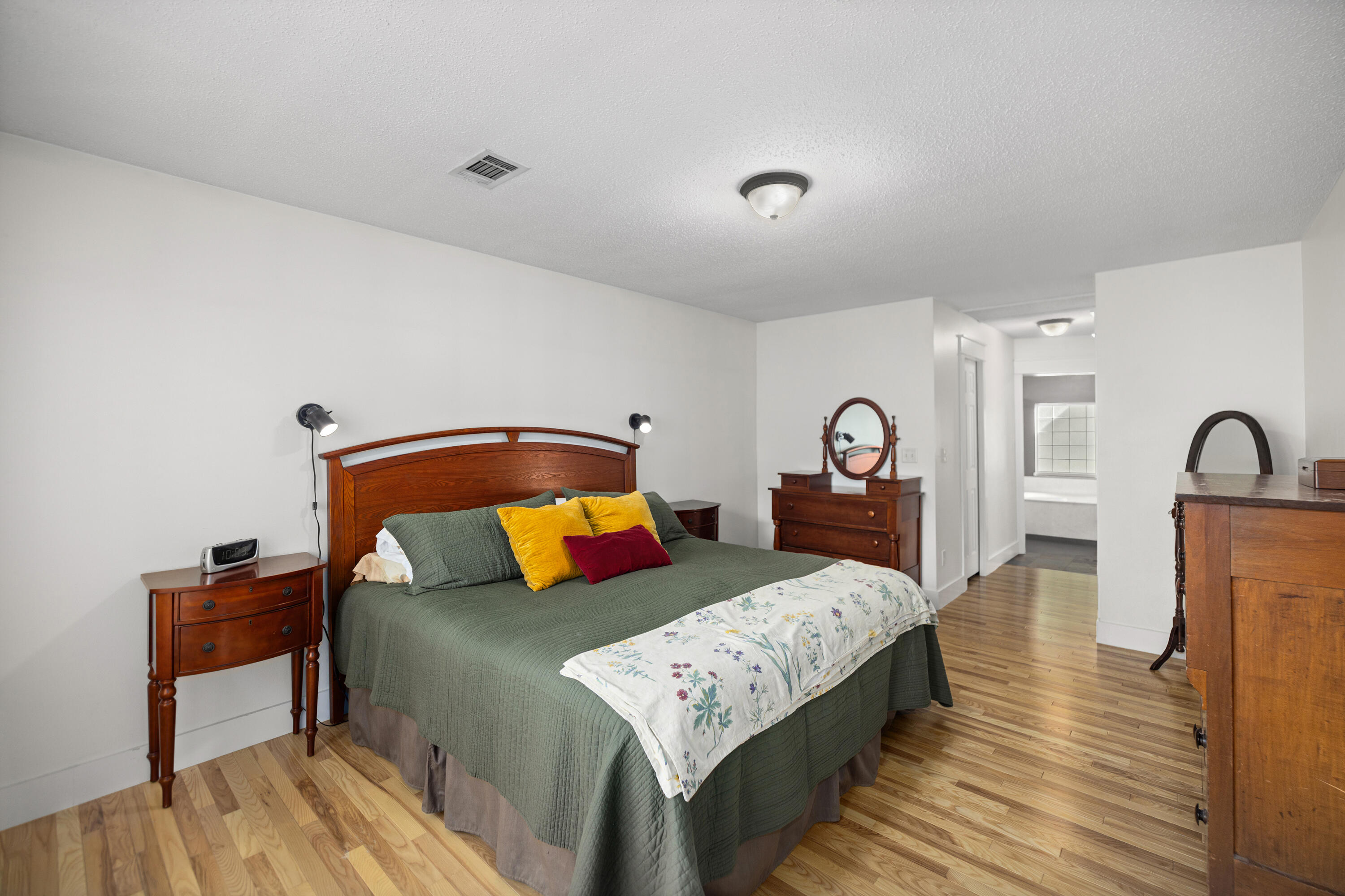 1674 Northridge Road Niceville, FL 32578 - Photo 27 of 81 1674NorthridgeRd-Niceville-FL-055