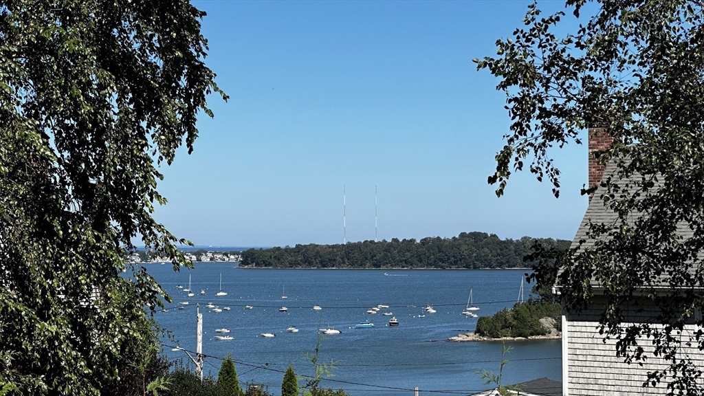 9 Talbot Road Hingham, MA 02043 - Photo 3 of 24