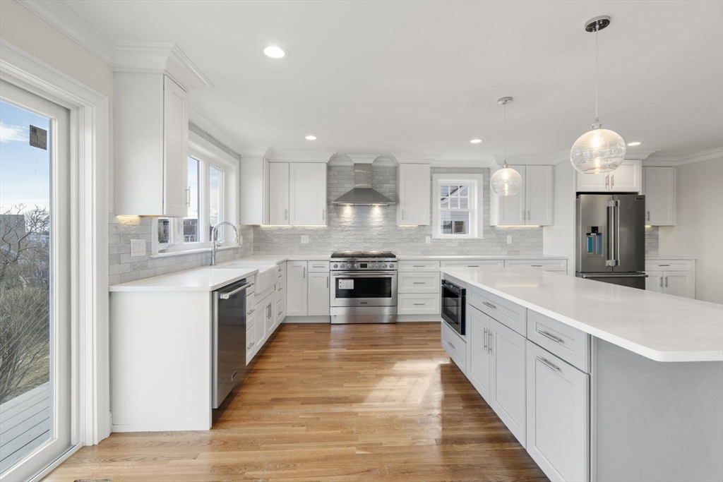 9 Talbot Road Hingham, MA 02043 - Photo 8 of 24