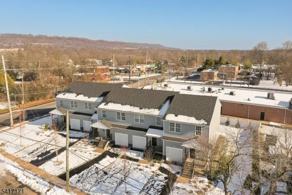 $4,000 | 152 North Auten Avenue, Somerville, NJ 08876