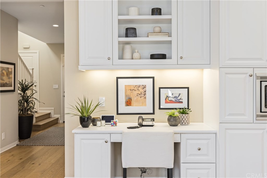 53 Bianco Irvine, CA 92618 - Photo 3 of 4