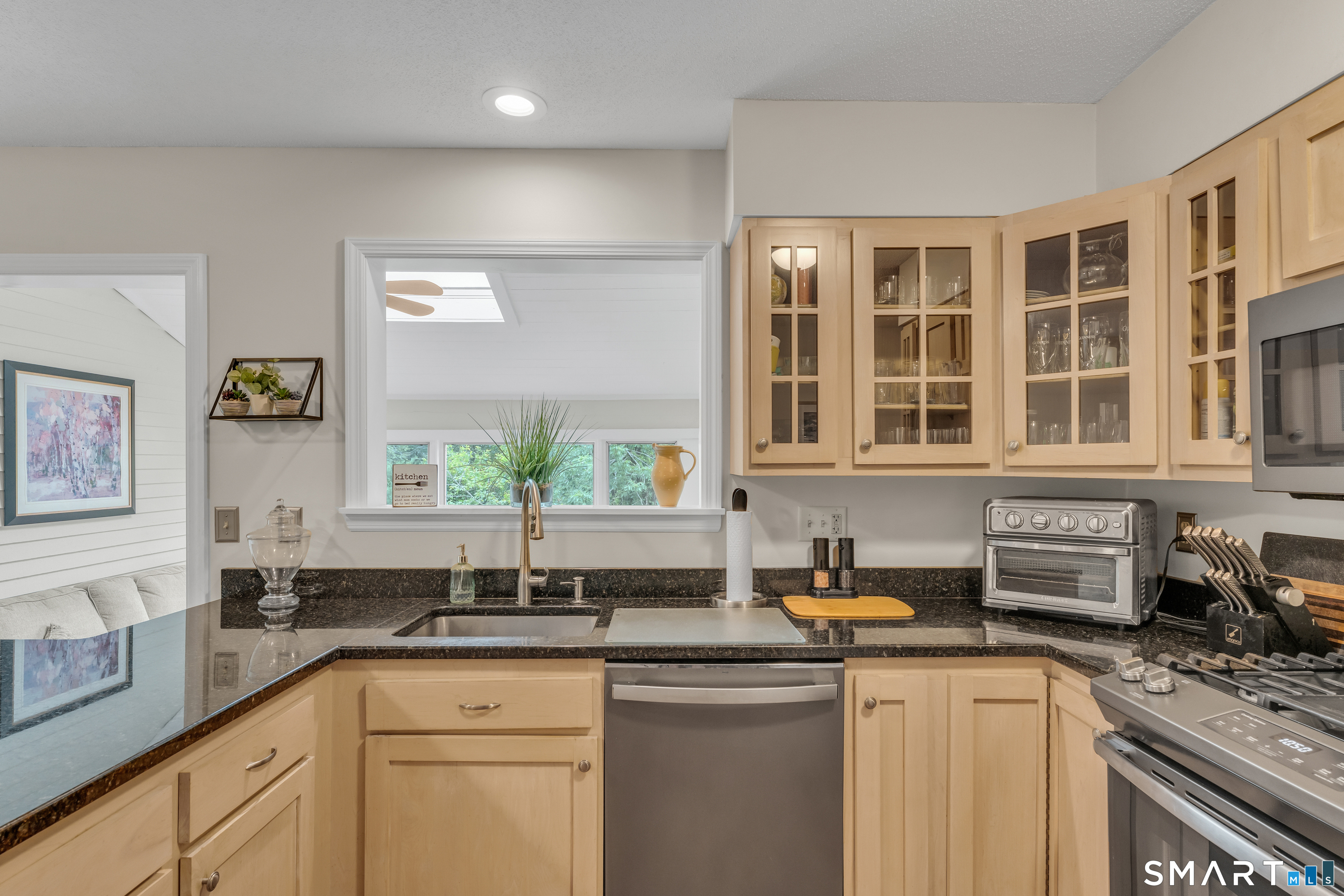 81 Legend Hill Road, Unit 81 Madison, CT 06443 - Photo 16 of 40