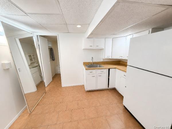 21 Kevin Road Commack, NY 11725 - Photo 11 of 21