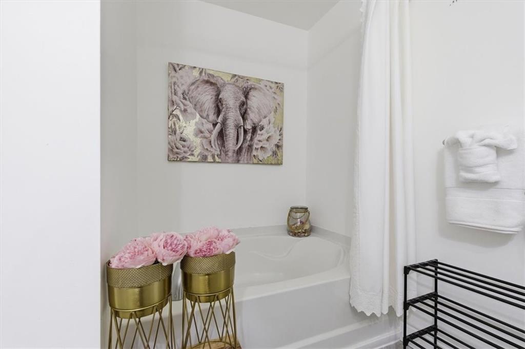 1076 North Village Drive Decatur, GA 30032 - Photo 23 of 30