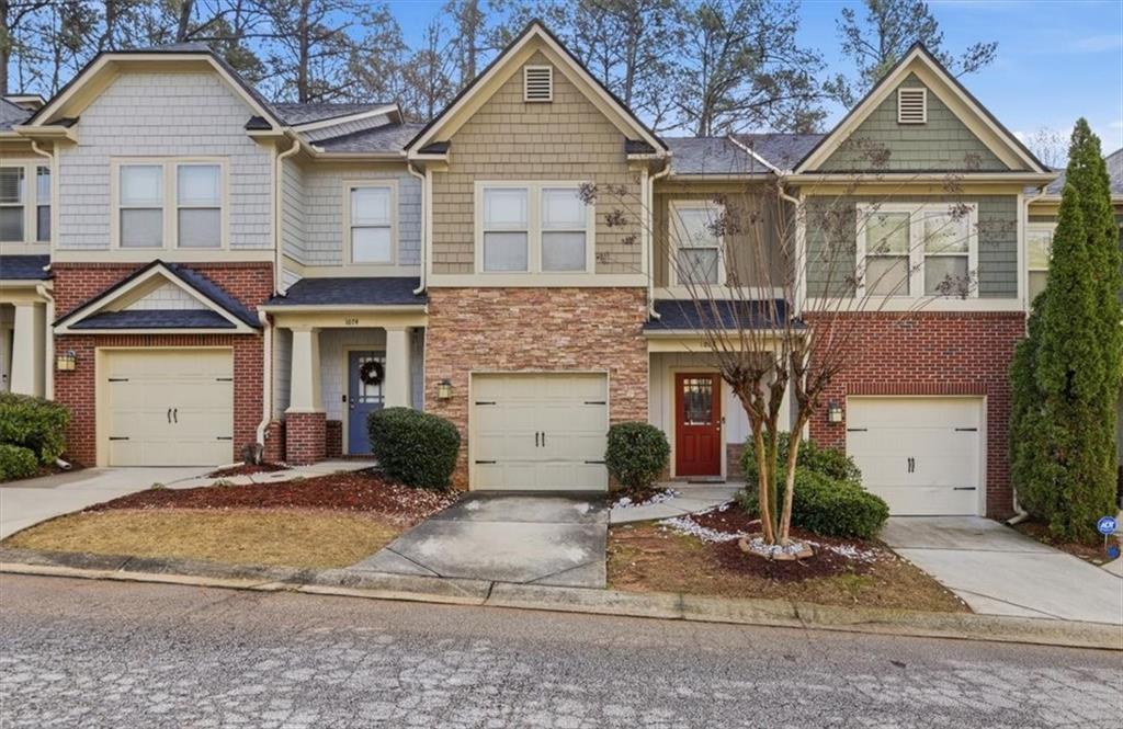 1076 North Village Drive Decatur, GA 30032 - Photo 3 of 30