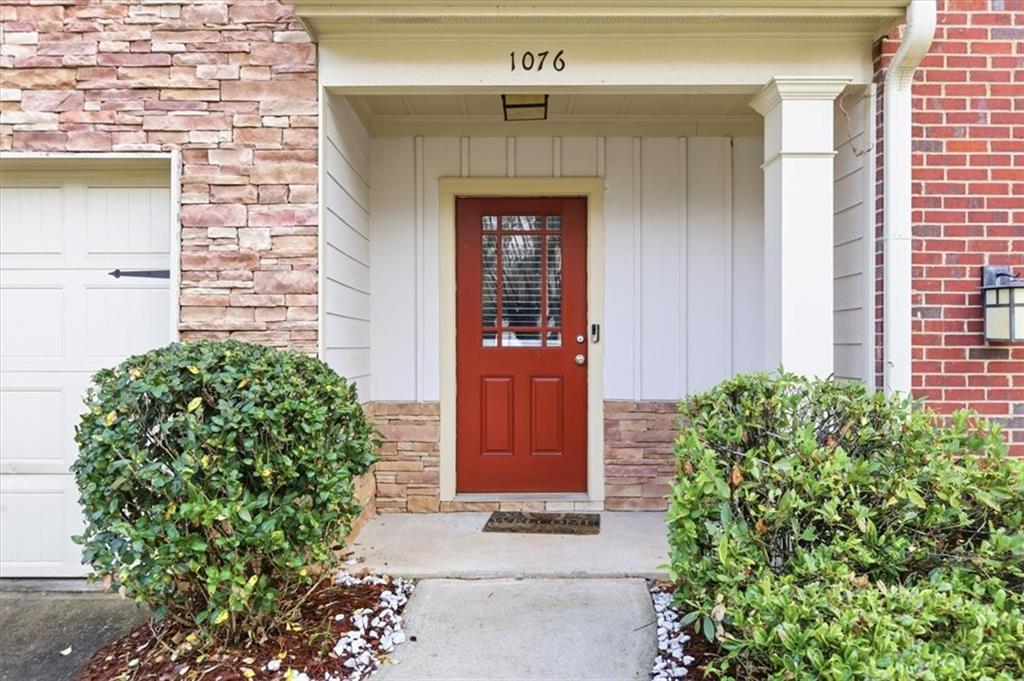 1076 North Village Drive Decatur, GA 30032 - Photo 5 of 30