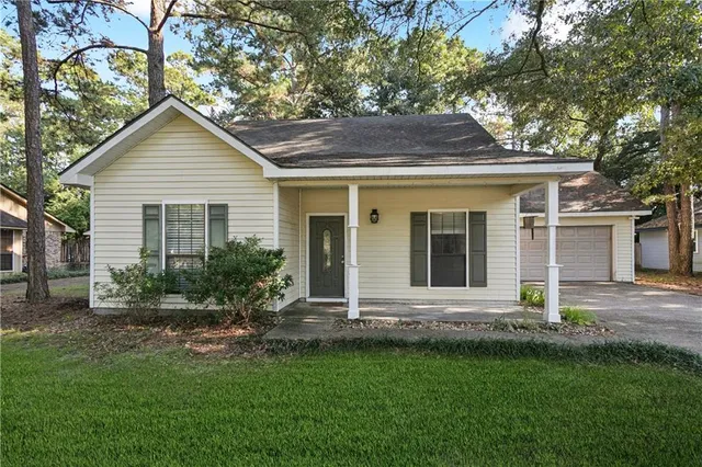 $243,000 | 504 Bradford Drive, Slidell, LA 70461