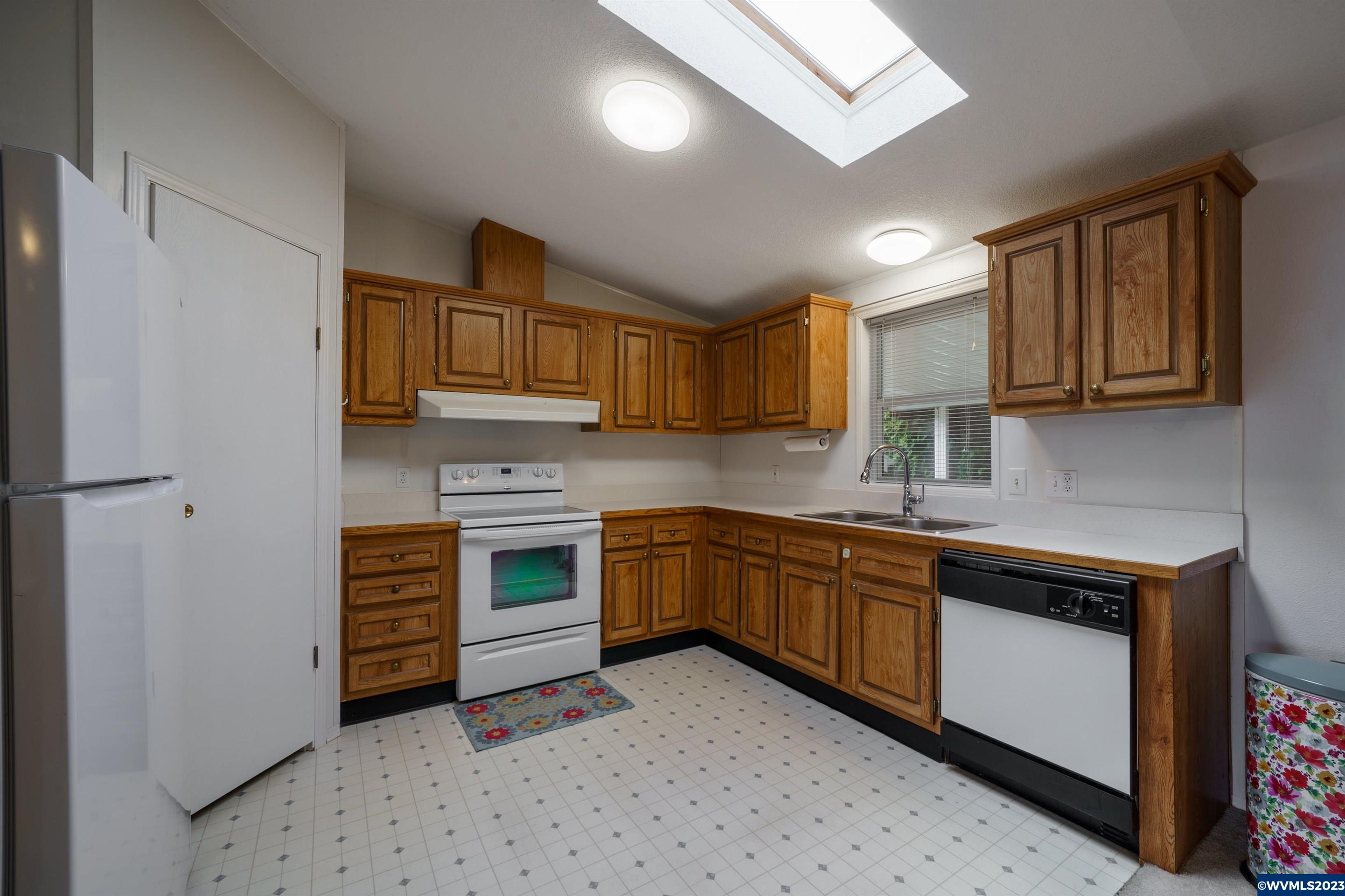 1630 Wallace Road Northwest, Unit 61 Salem, OR 97304 - Photo 14 of 31