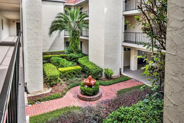 $550,000 | 535 North Interlachen Avenue, Unit 203, Winter Park, FL 32789