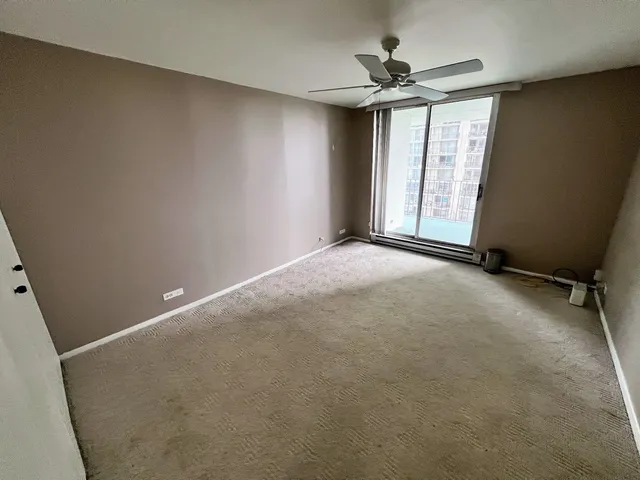$2,695 | 6033 North Sheridan Road, Unit 8G, Chicago, IL 60660