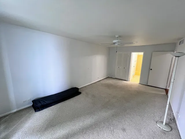 $2,695 | 6033 North Sheridan Road, Unit 8G, Chicago, IL 60660