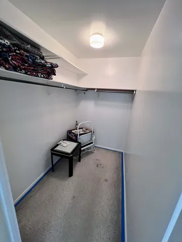 $2,695 | 6033 North Sheridan Road, Unit 8G, Chicago, IL 60660