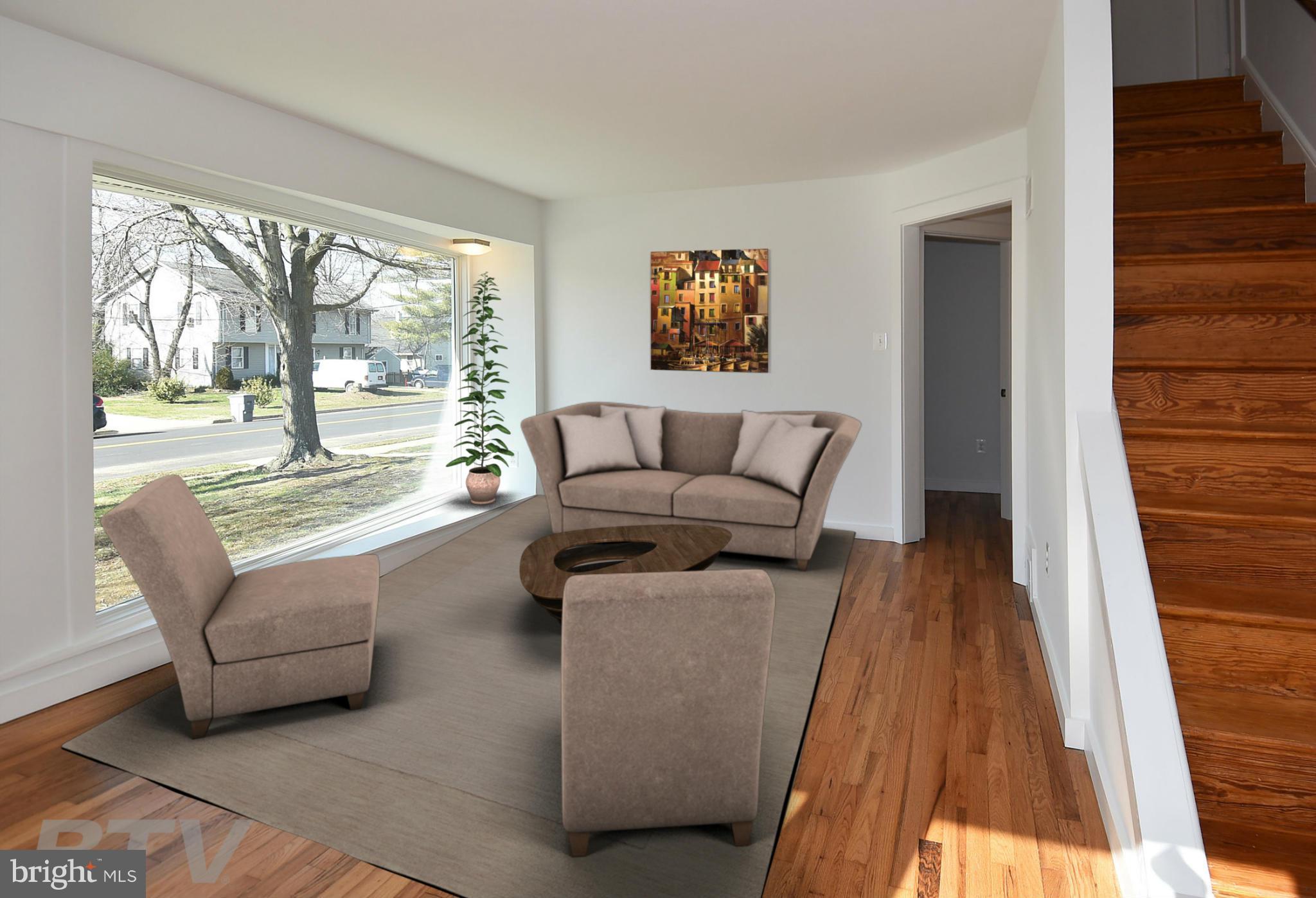 6913 Quander Road Alexandria, VA 22307 - Photo 5 of 30 Living Room