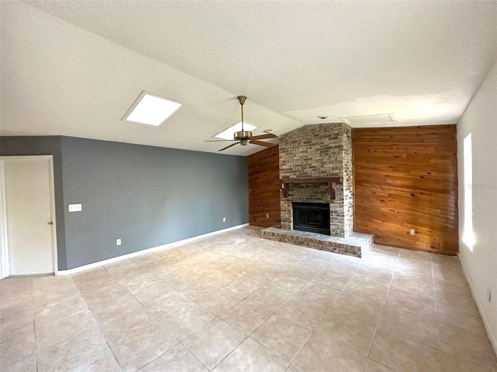5061 Barnegat Point Road Orlando, FL 32808 - Photo 15 of 34