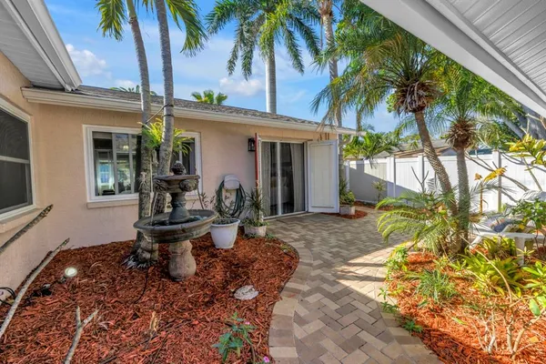 $579,000 | 10761 125th Avenue, Largo, FL 33778