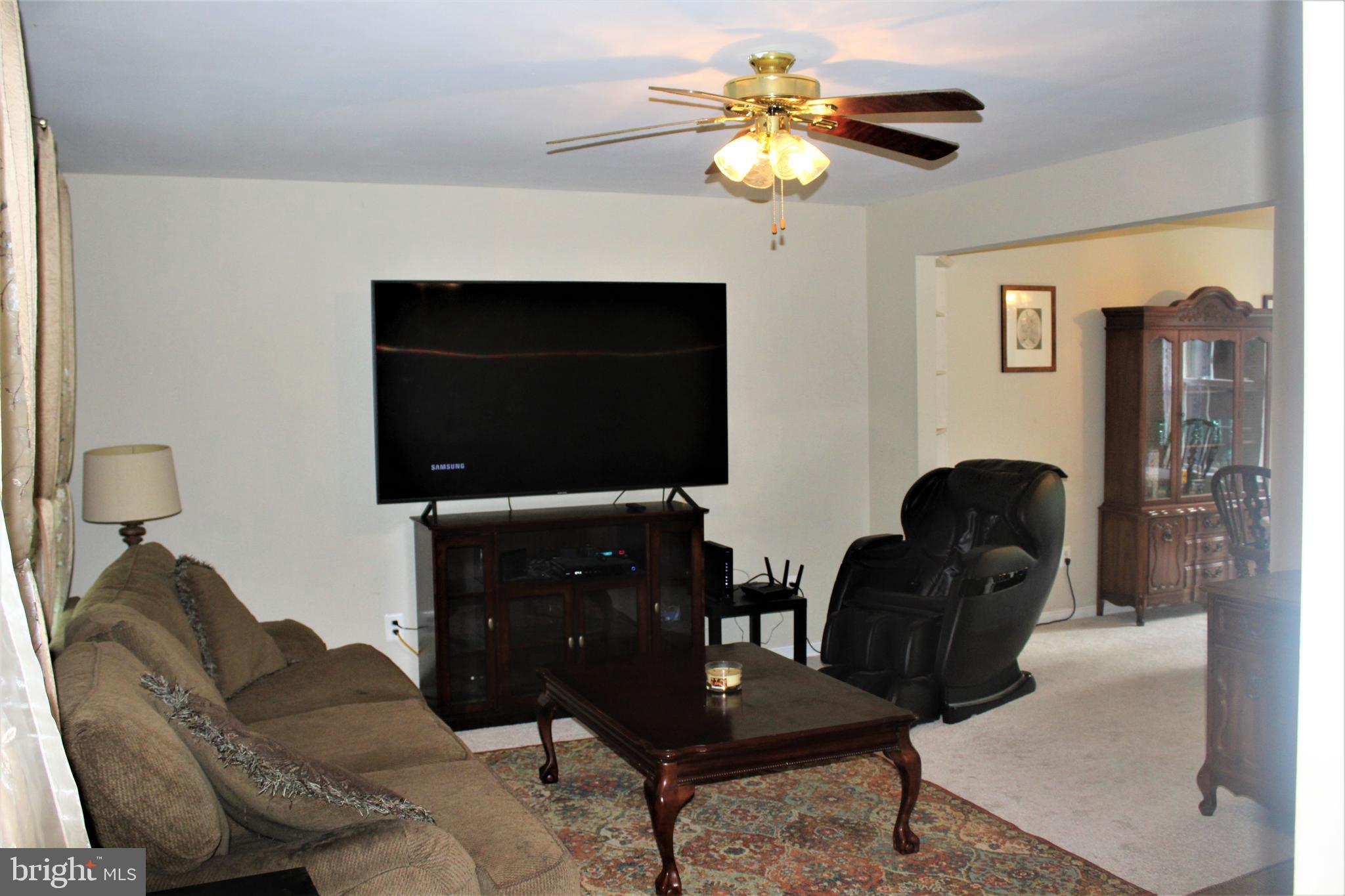 112 Remount View Road Front Royal, VA 22630 - Photo 12 of 50 Living Room