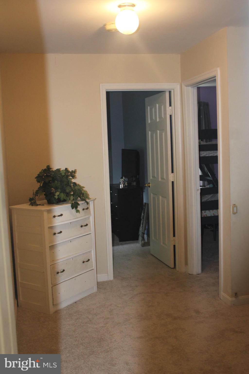 112 Remount View Road Front Royal, VA 22630 - Photo 27 of 50 Upper Level Landing Area