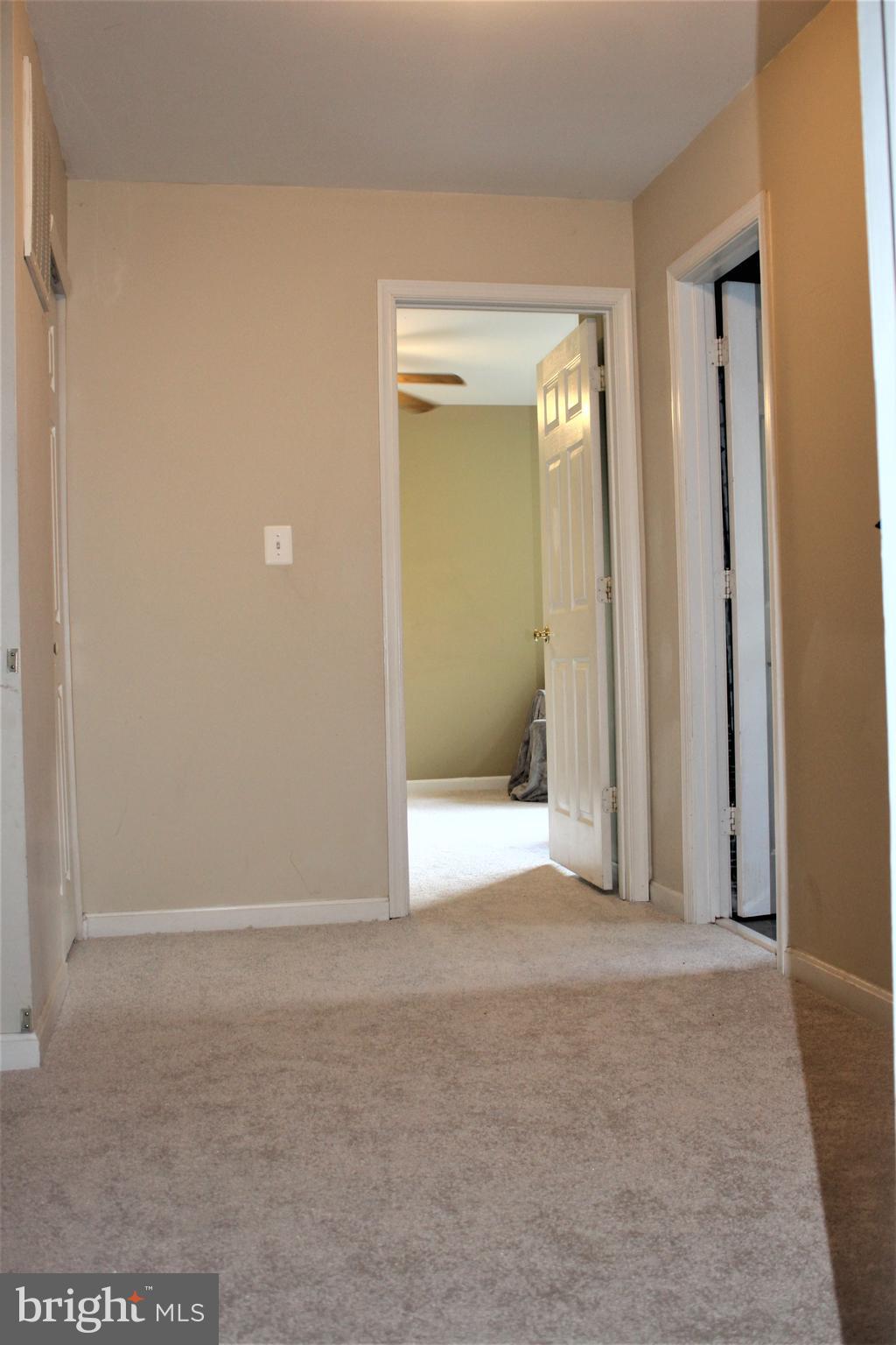 112 Remount View Road Front Royal, VA 22630 - Photo 28 of 50 Upper Level Landing - Toy area or kids desk?