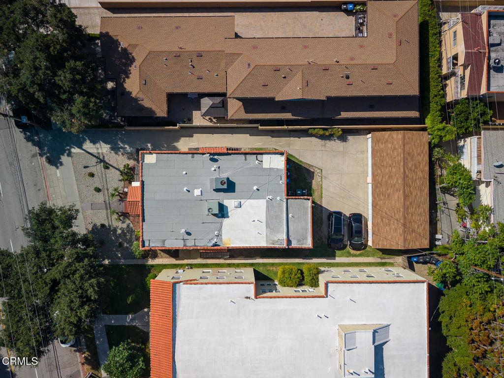 407 South Verdugo Road Glendale, CA 91205 - Photo 13 of 44 016_407 S Verdugo Rd_GYP-MLS