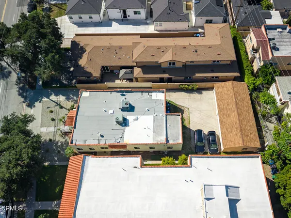 $1,199,000 | 407 South Verdugo Road, Glendale, CA 91205