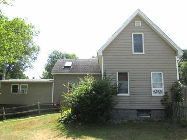 21 Wenham Road Carver, MA 02330 - Photo 1 of 11 Gallery Image 1