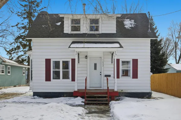 $176,000 | 1622 7th Avenue South, Fargo, ND 58103
