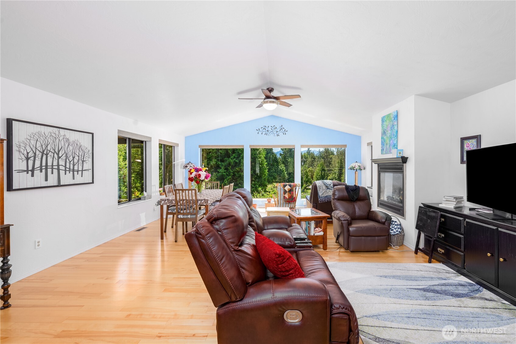 12 Kirner Ridge Lane Sequim, WA 98382 - Photo 4 of 40