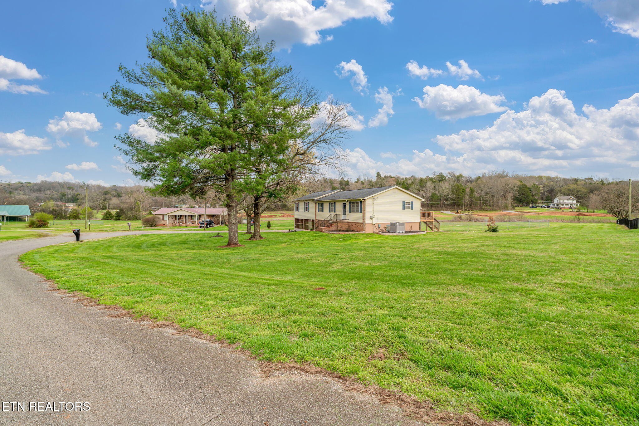 258 Meadow Brook Road Sweetwater, TN 37874 - Photo 33 of 54 Gallery Image 33