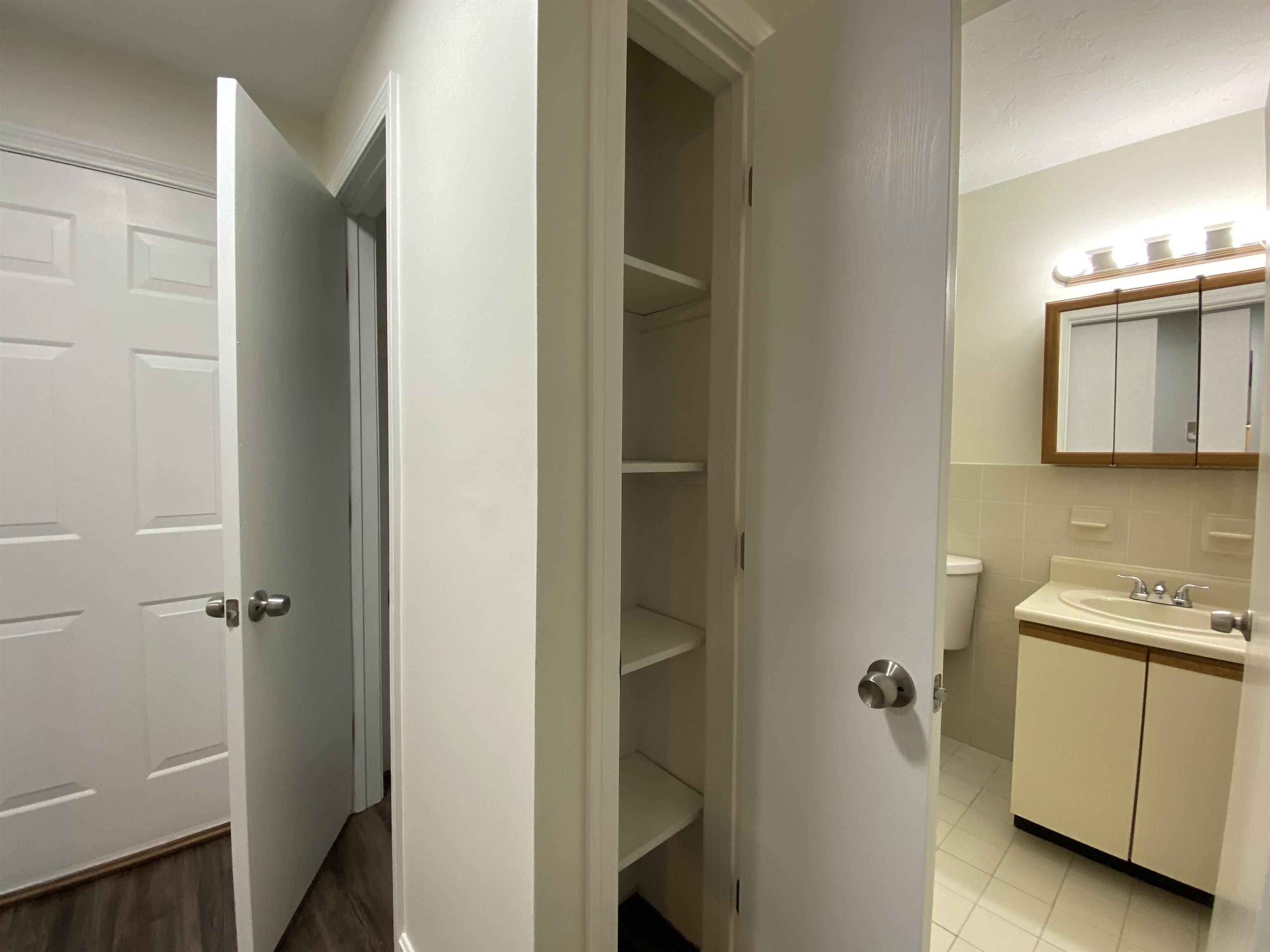 383 Huse Road, Unit 36 Manchester, NH 03103 - Photo 20 of 37