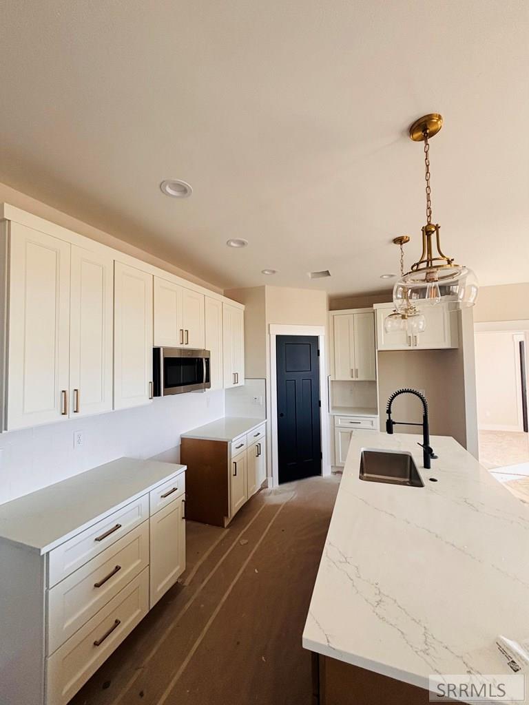 1126 Castle Pines Road Rexburg, ID 83440 - Photo 4 of 12