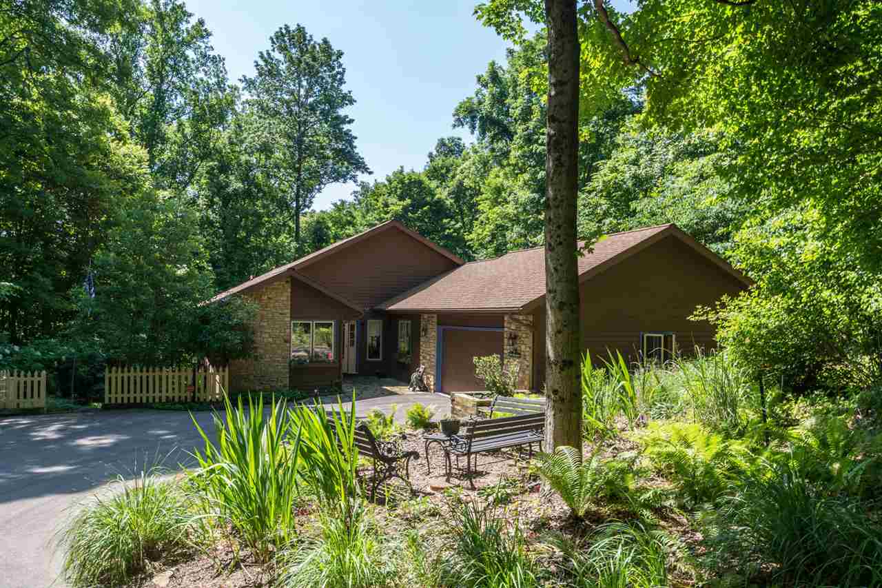 3223 South Inverness Farm Road Bloomington, IN 47401 - Photo 2 of 36