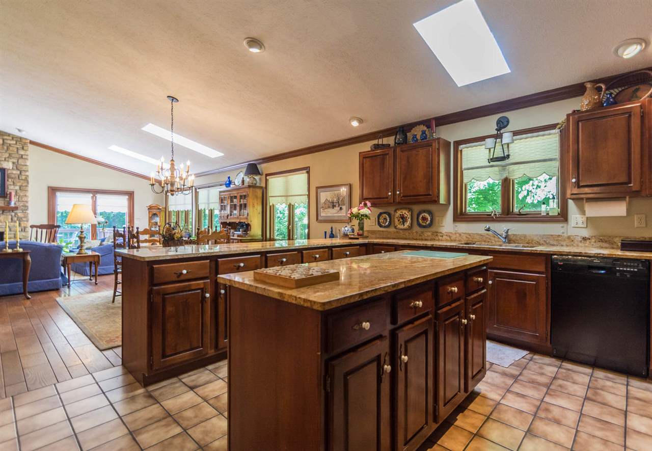 3223 South Inverness Farm Road Bloomington, IN 47401 - Photo 11 of 36