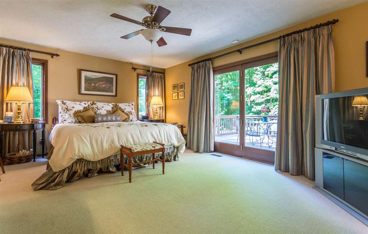3223 South Inverness Farm Road Bloomington, IN 47401 - Photo 14 of 36