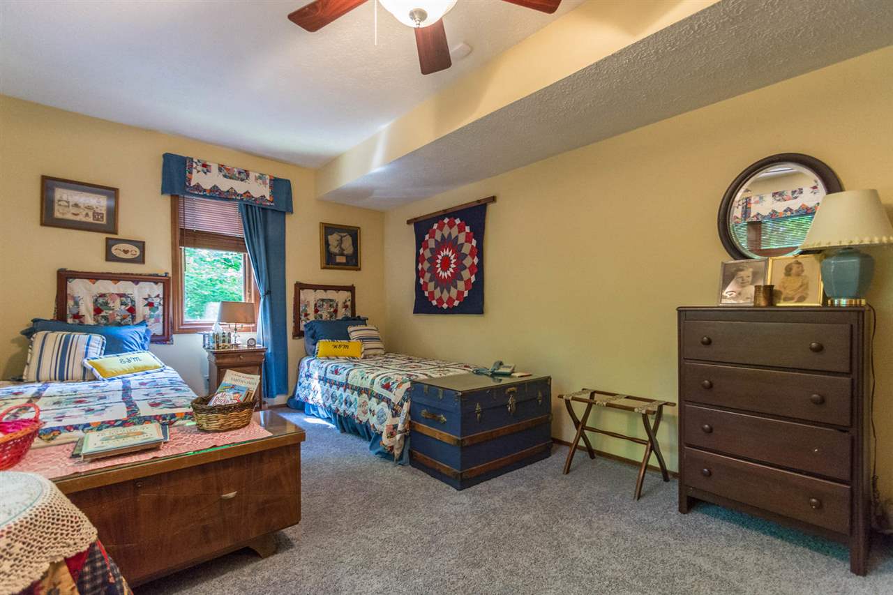 3223 South Inverness Farm Road Bloomington, IN 47401 - Photo 26 of 36