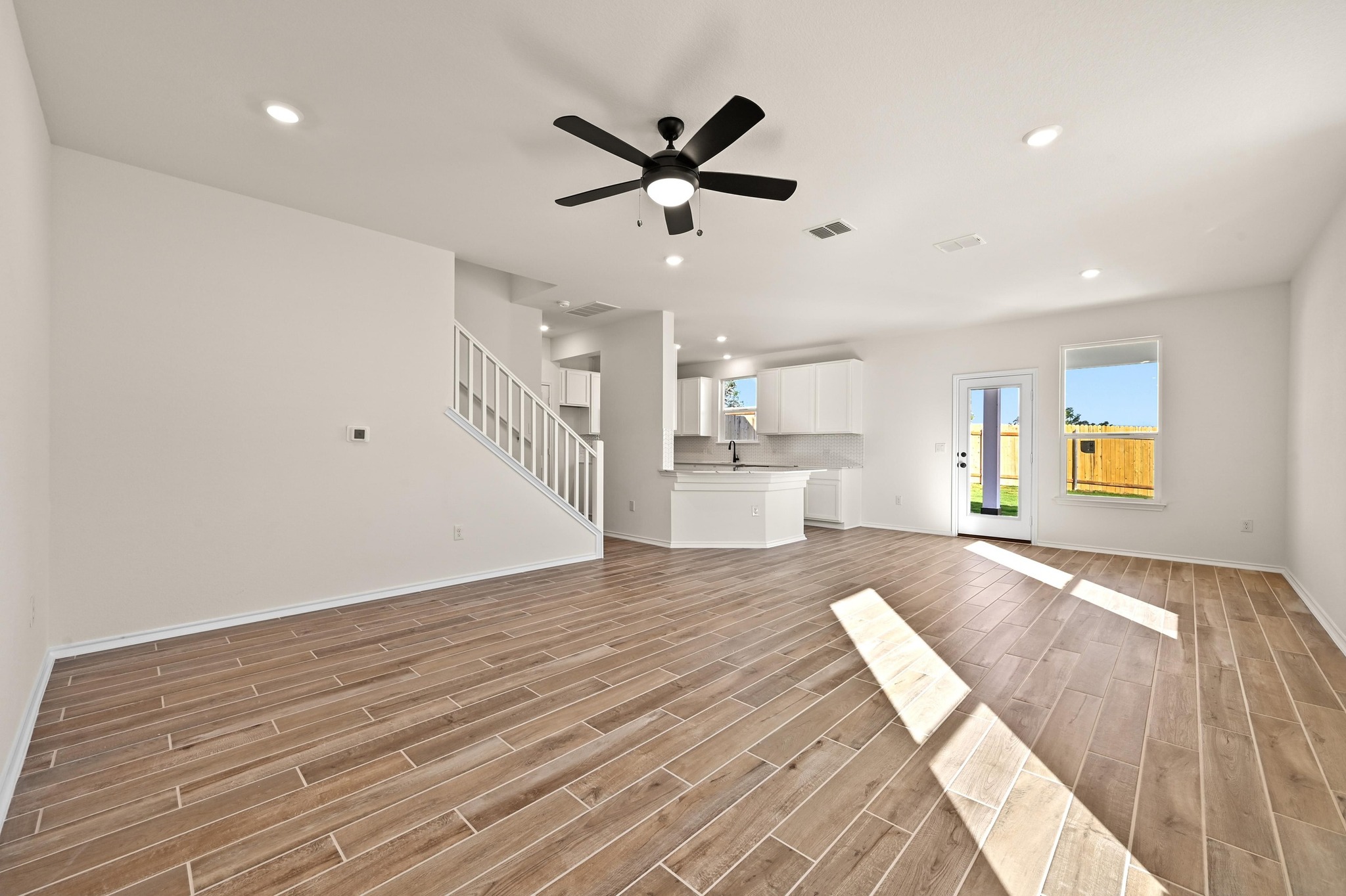 12104 Cantabria Road Austin, TX 78748 - Photo 5 of 31