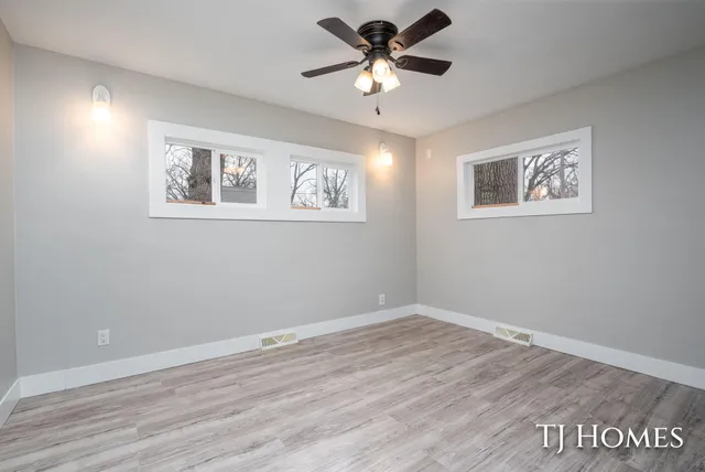 $129,900 | 3220-3224 Jefferson Street, Muskegon, MI 49444