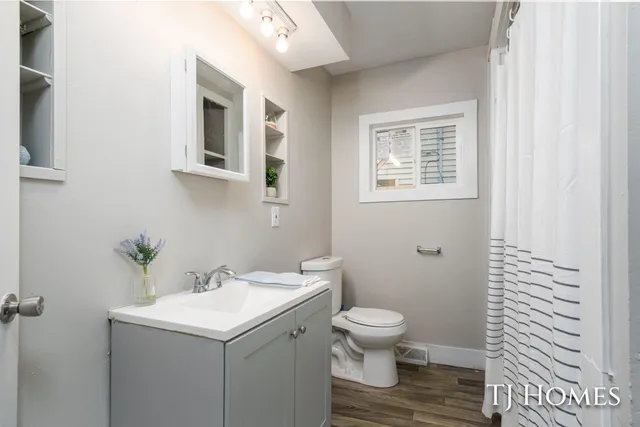 $129,900 | 3220-3224 Jefferson Street, Muskegon, MI 49444