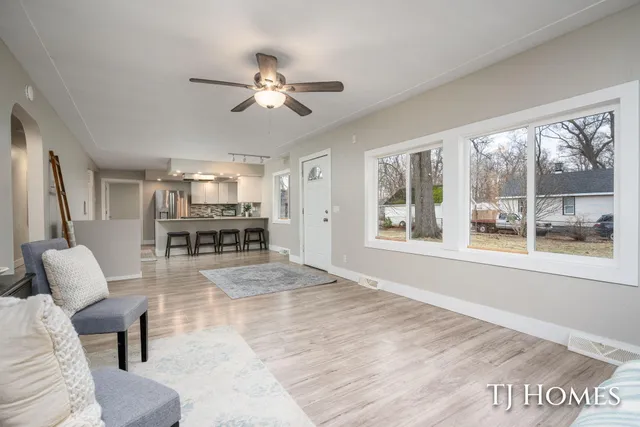 $129,900 | 3220-3224 Jefferson Street, Muskegon, MI 49444