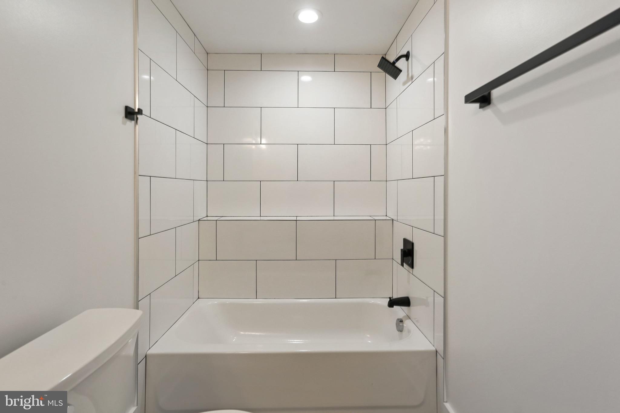 916 Beverley Drive Alexandria, VA 22302 - Photo 37 of 58