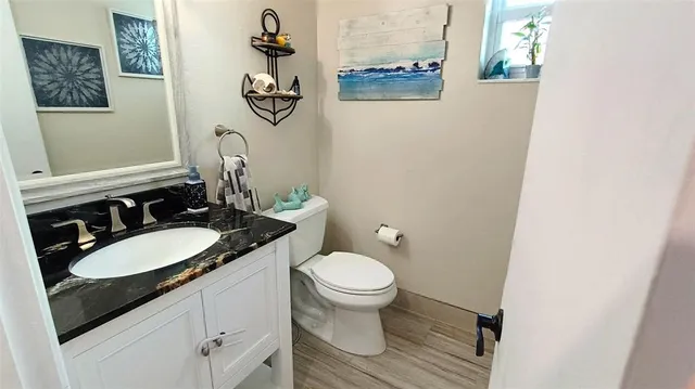 $1,995 | 777 South Federal Highway, Unit RP216, Pompano Beach, FL 33062