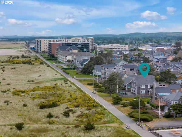 $2,195,000 | 1021 South Promenade, Seaside, OR 97138