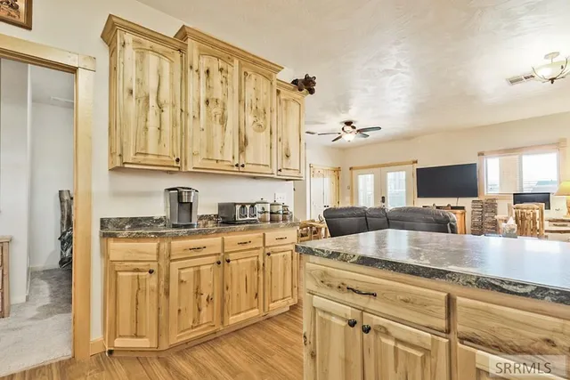 $1,100,000 | 651 South 1300 West, Pingree, ID 83262