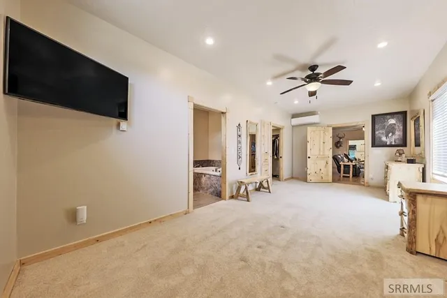 $1,100,000 | 651 South 1300 West, Pingree, ID 83262