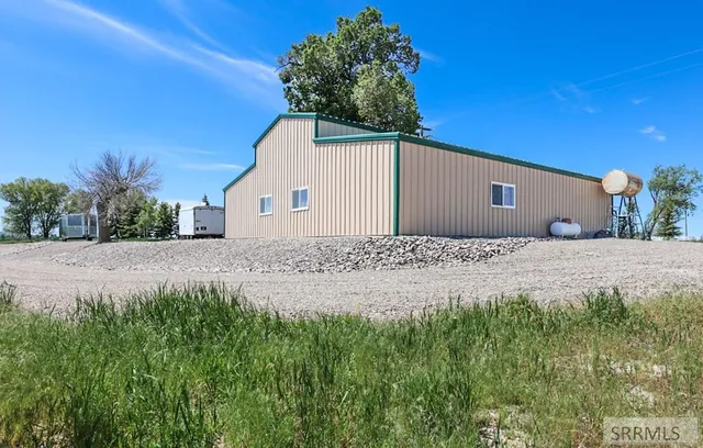 $1,100,000 | 651 South 1300 West, Pingree, ID 83262