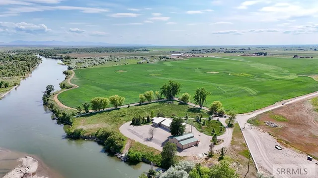 $1,100,000 | 651 South 1300 West, Pingree, ID 83262