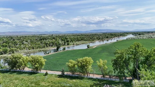 $1,100,000 | 651 South 1300 West, Pingree, ID 83262