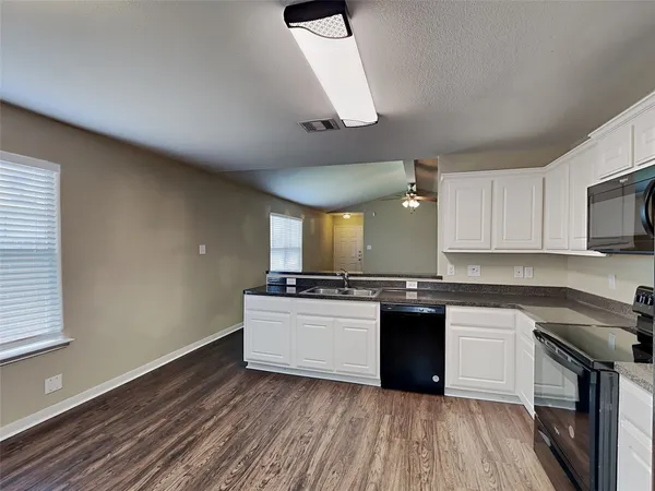 $1,870 | 4615 Snowdrop Court, Richmond, TX 77469