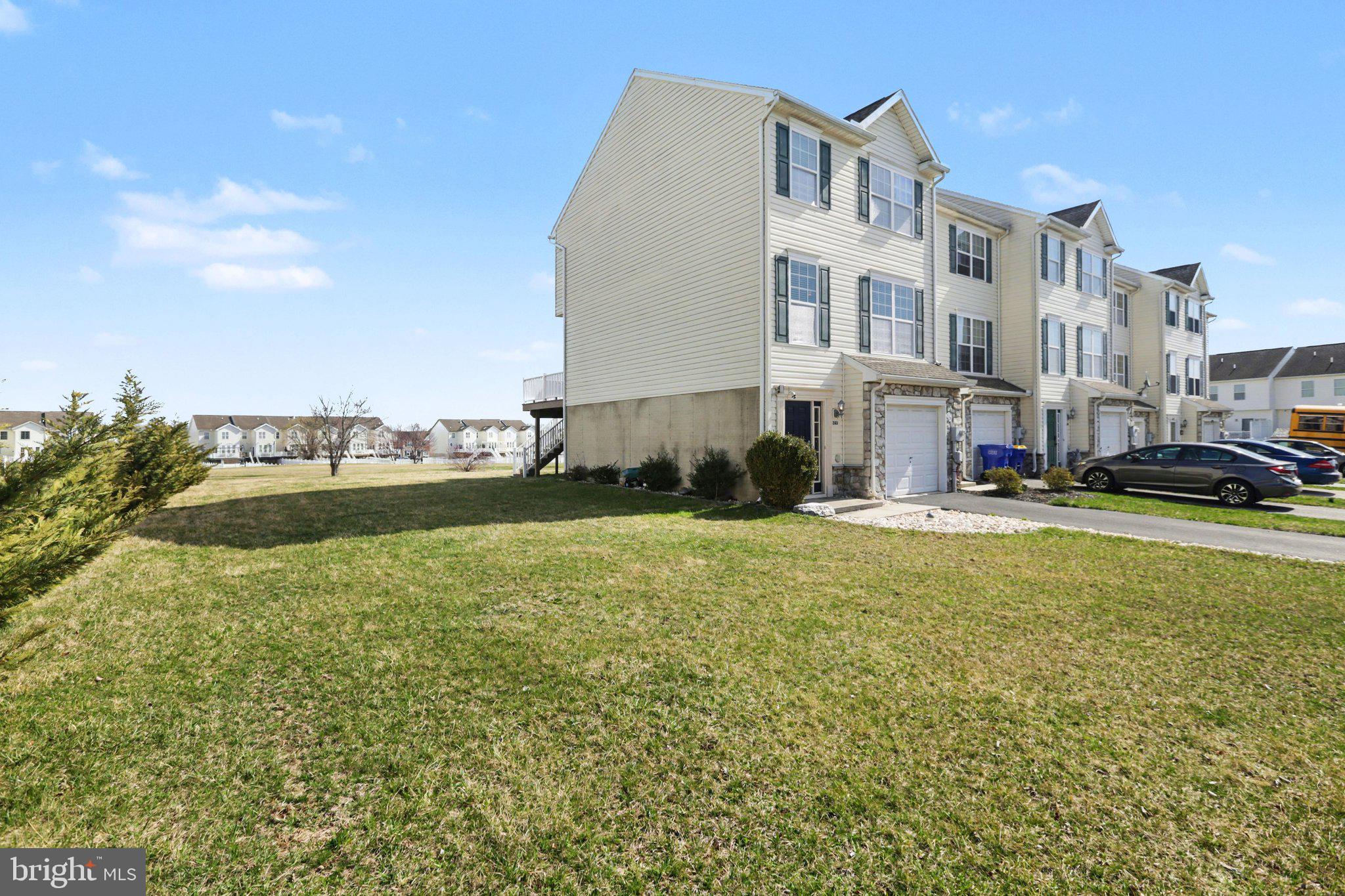 335 Cape Climb York, PA 17408 - Photo 4 of 34 Charming townhouse with spacious lawn.